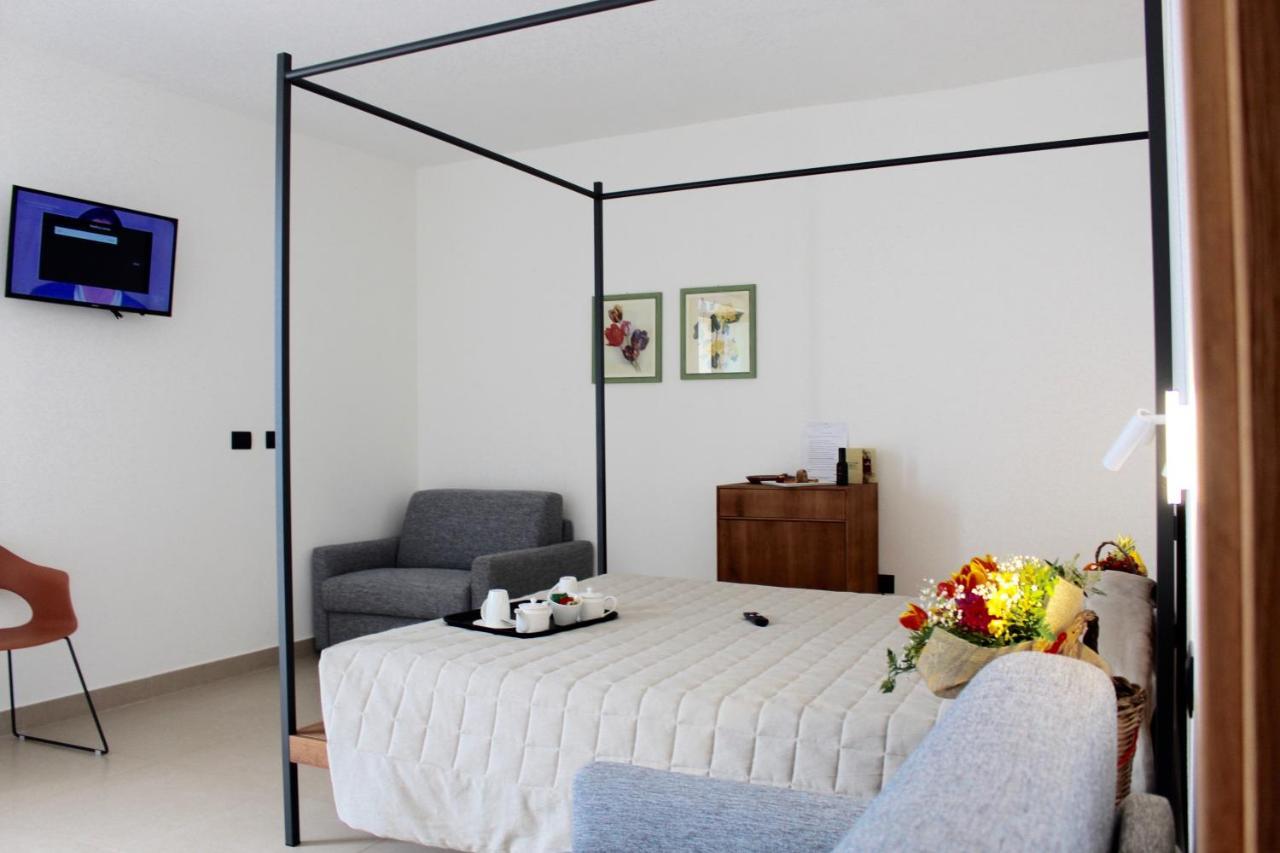Masseria Rifisa Agriresort * Caprarica di Lecce